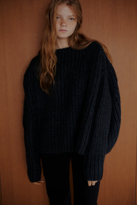 VOLUMEY / NAVY GREEN
