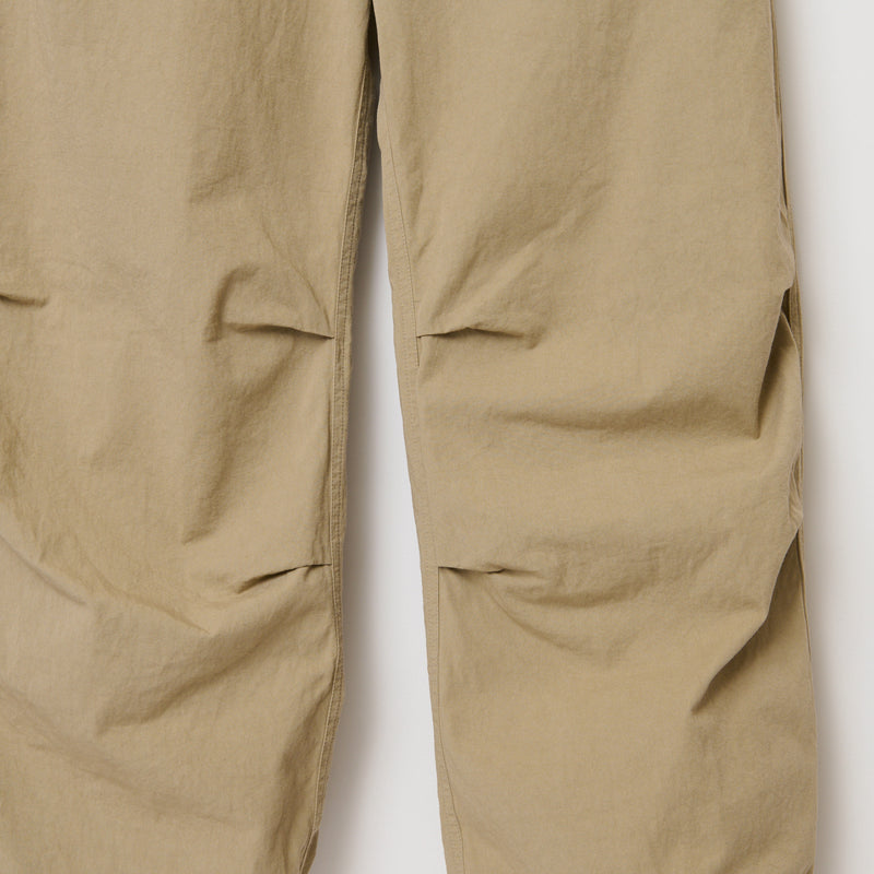 PARACHUTE PANTS / BEIGE