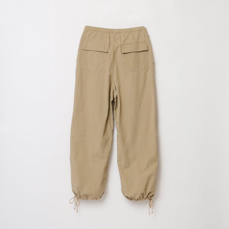 PARACHUTE PANTS / BEIGE
