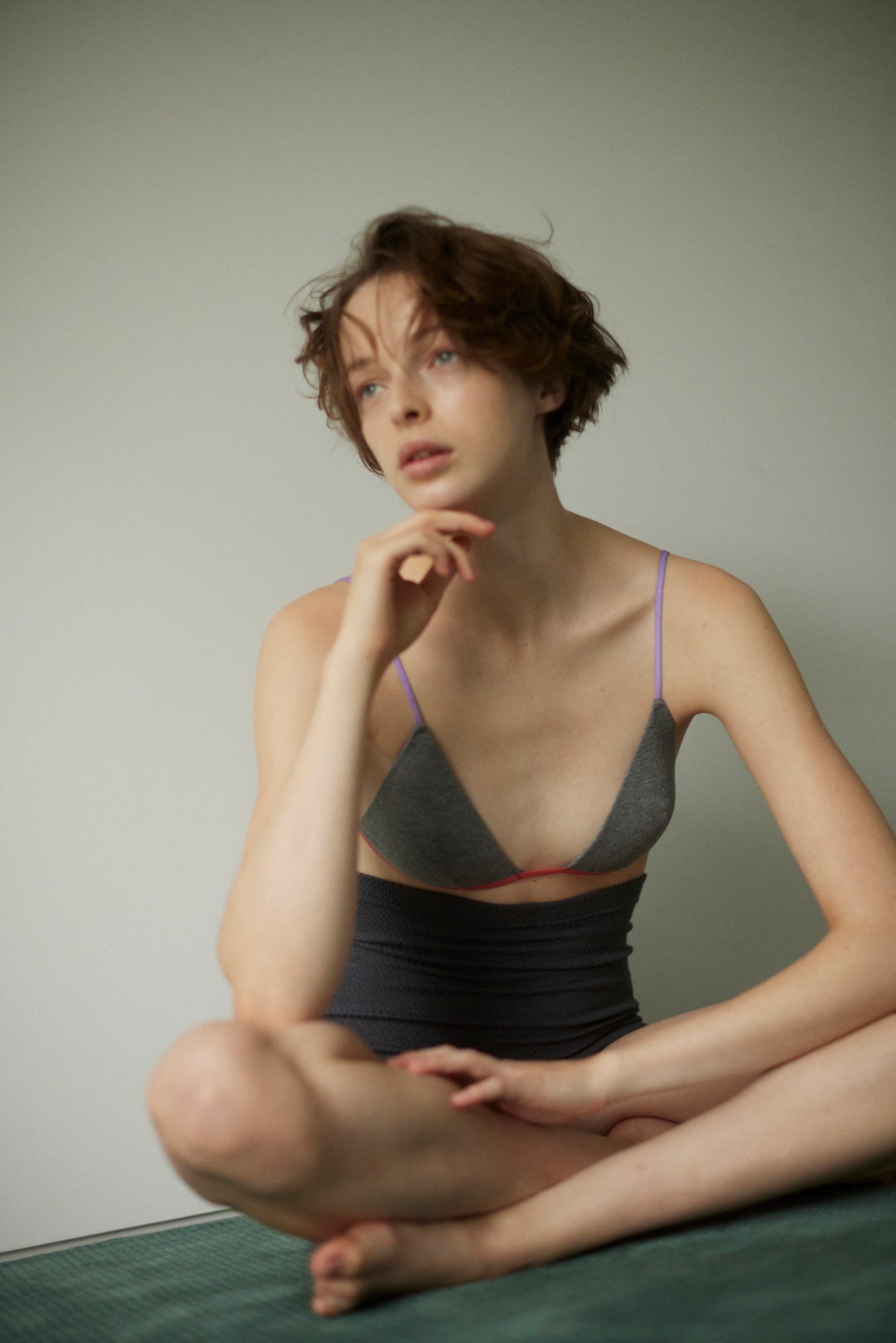 Strap Bra / gray – SHISHIKUI