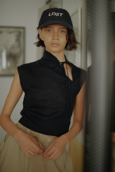 CHINA / BLACK