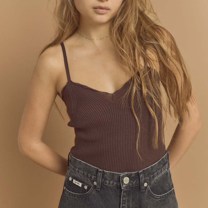 FRILLS TOP / D.BROWN