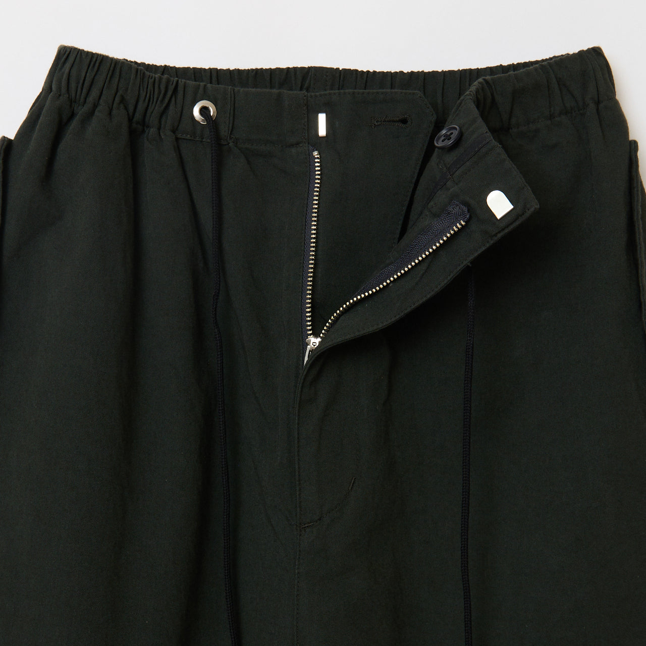 パンツ THE SHISHIKUI PARACHUTE PANTS / NAVY THE SHISHIKUI PARACHUTE PANTS / NAVY