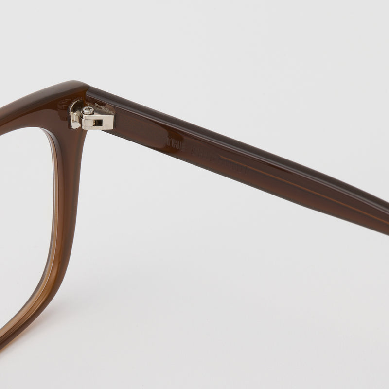 Square eye / BROWN