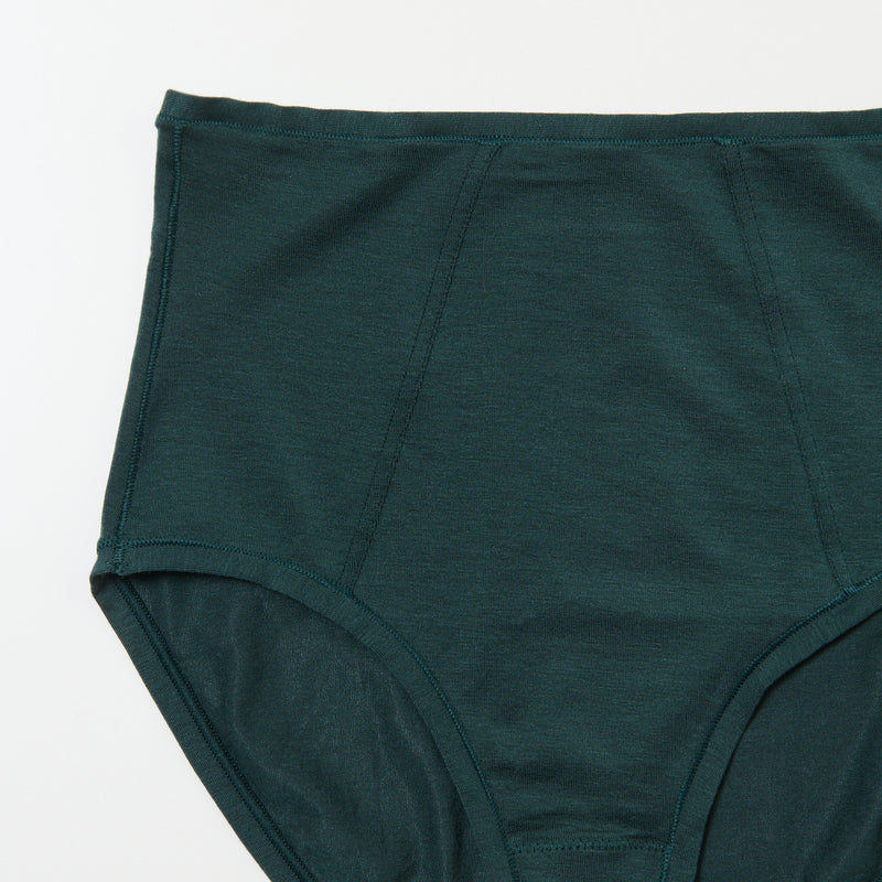 Colour Shorts / FOREST GREEN