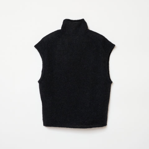 CHINA / BLACK