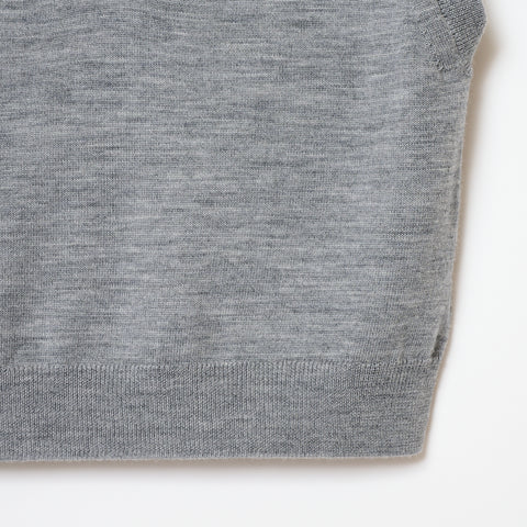 Vui / GRAY