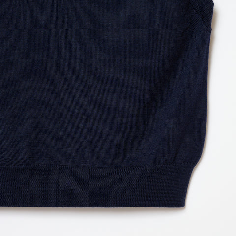 Vui / NAVY