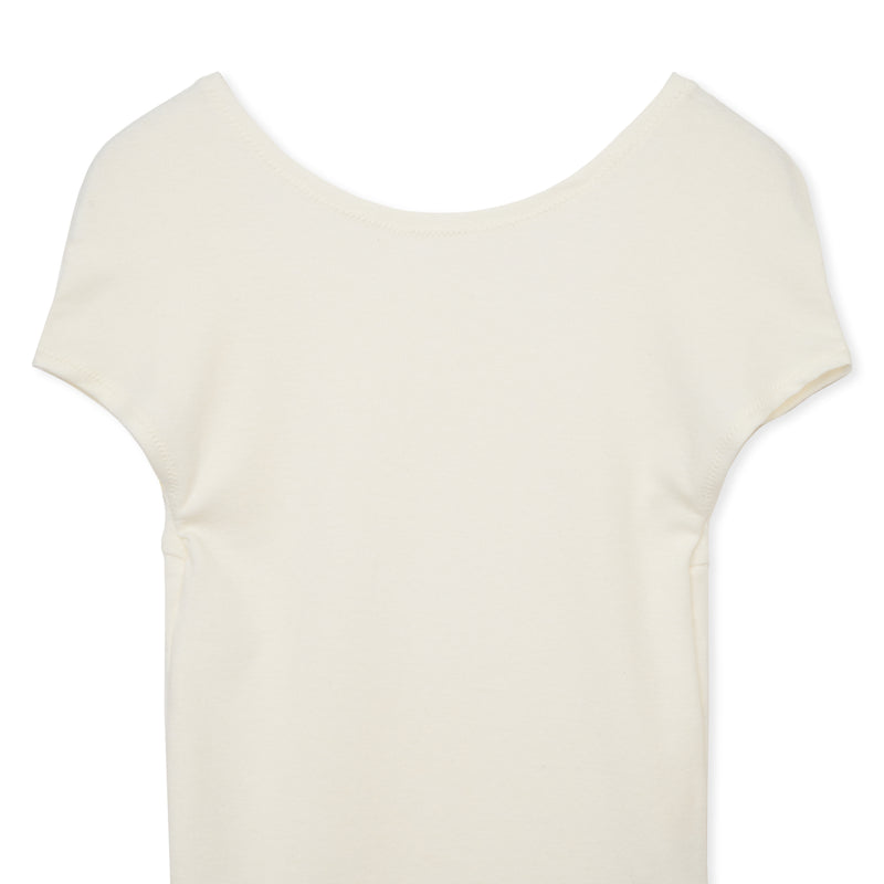 SENAKA / WHITE