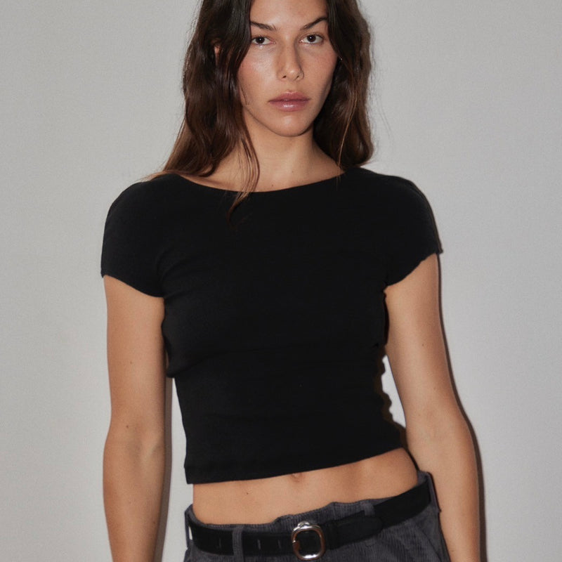 SENAKA / BLACK