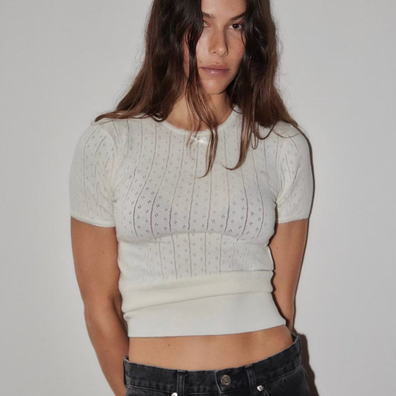 eyelet / OFF WHITE
