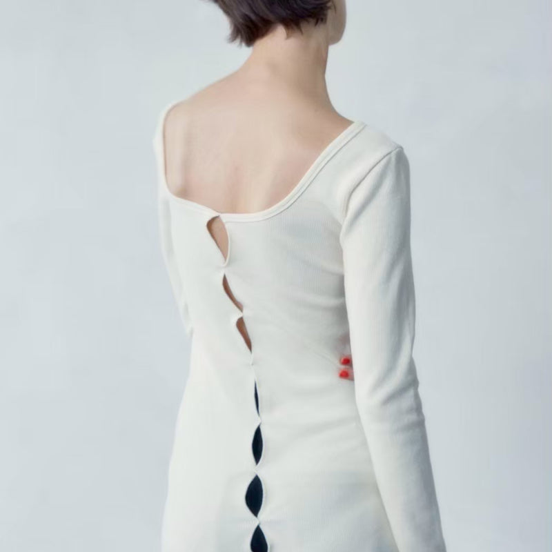 holed top b / BLACK