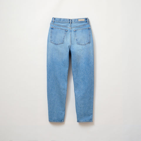 EASY JEANS / LIGHT INDIGO