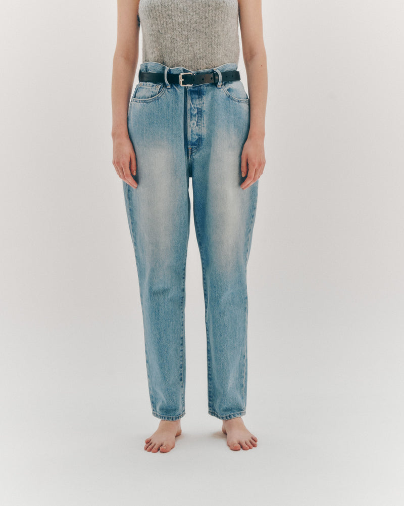 EASY JEANS / LIGHT INDIGO